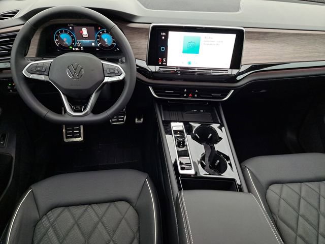 New 2026 Volkswagen Atlas SEL Premium R-Line image 23