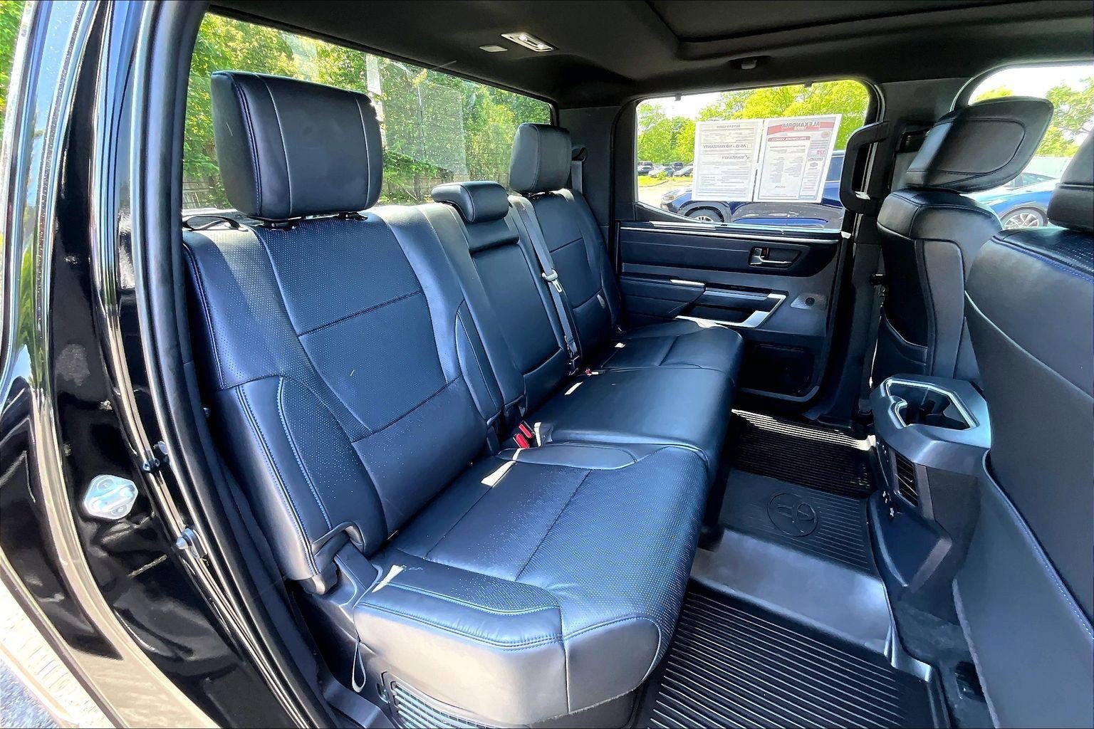 Used 2022 Toyota Tundra Platinum AWD/4WD image 26