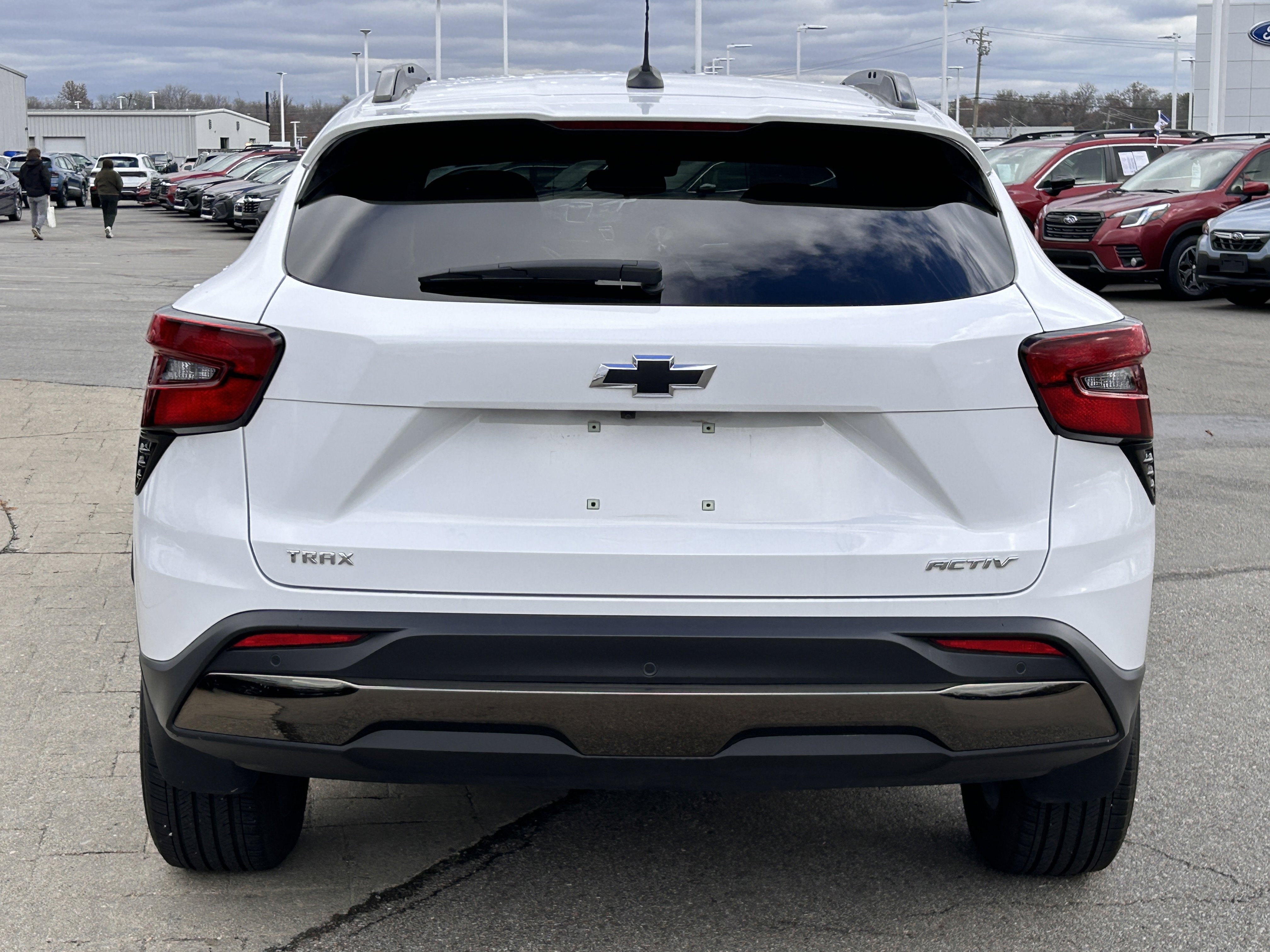 Used 2025 Chevrolet Trax ACTIV w/ Sunroof Package image 6