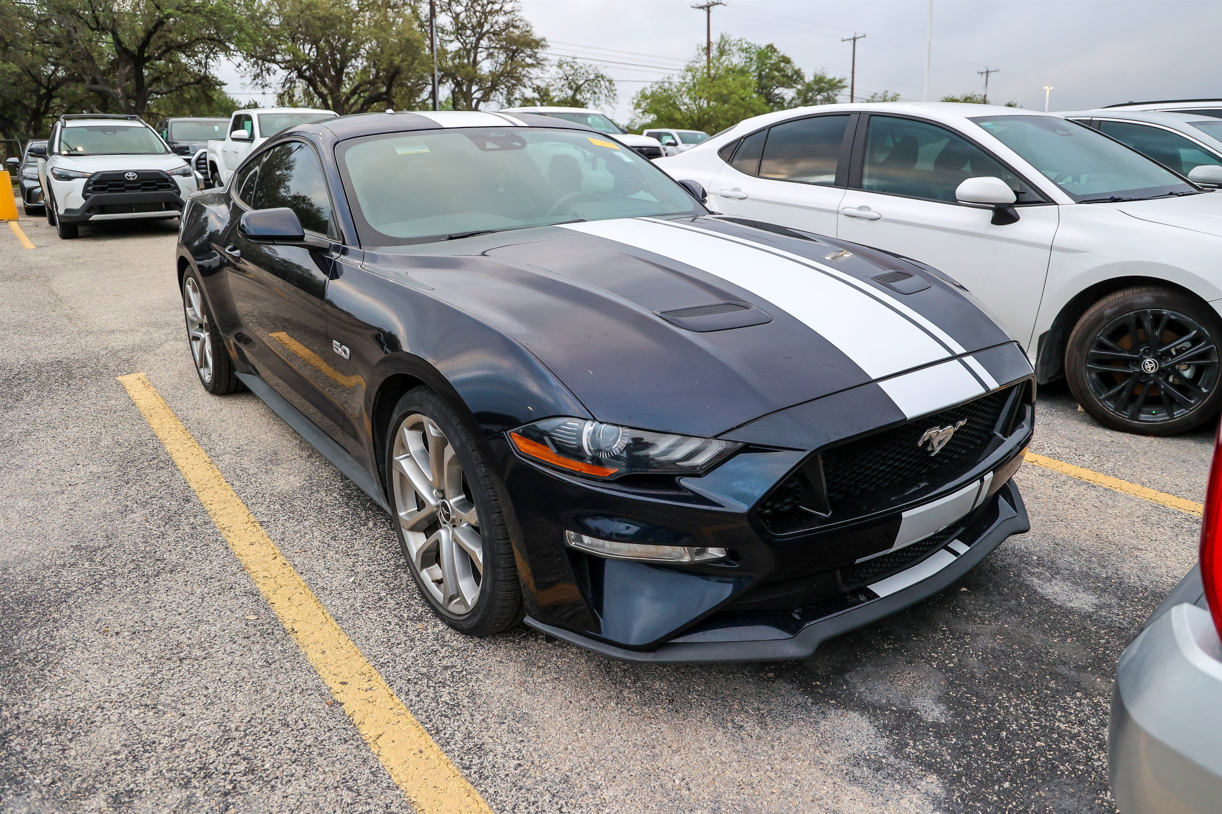 Used 2021 Ford Mustang GT Premium w/ Carbon Sport Interior Package image 4