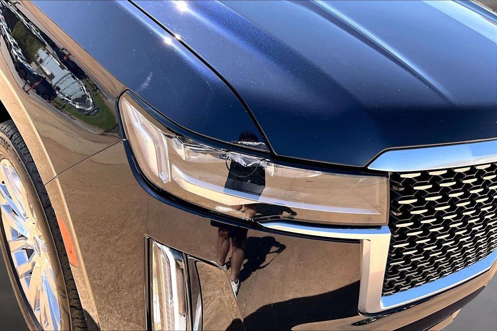 Used 2023 Cadillac Escalade ESV Premium Luxury AWD/4WD image 30