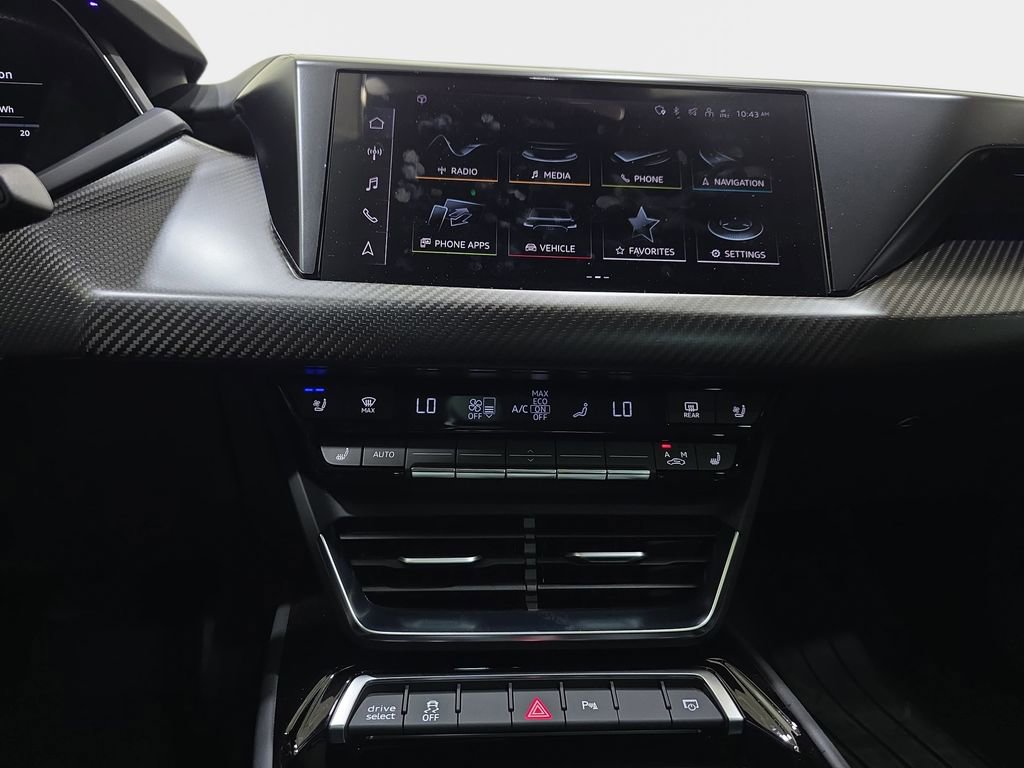 Used 2023 Audi e-tron GT Premium Plus w/ Performance Package AWD/4WD image 23