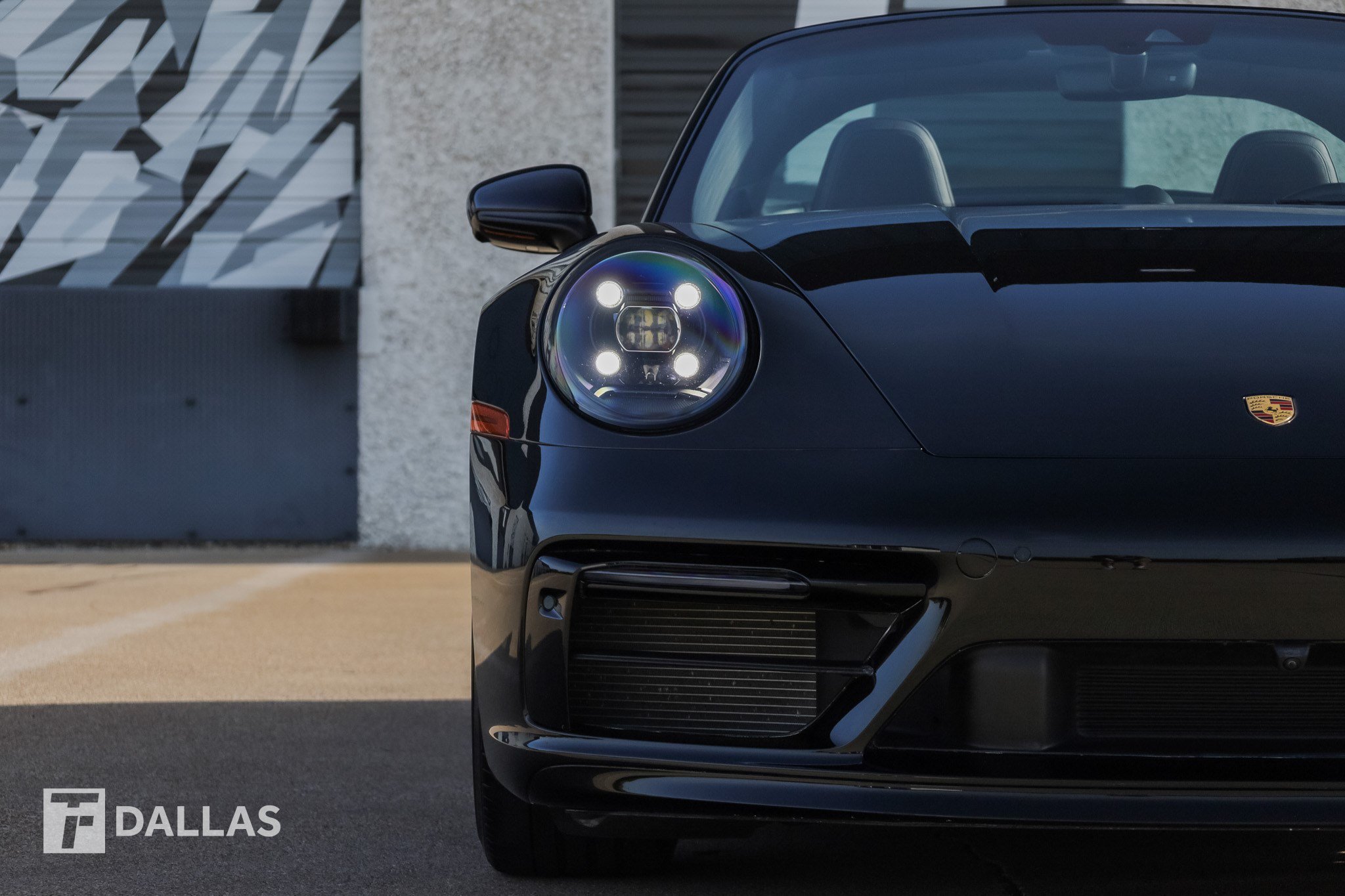 Used 2023 Porsche 911 50th Anniversary Edition AWD/4WD image 4