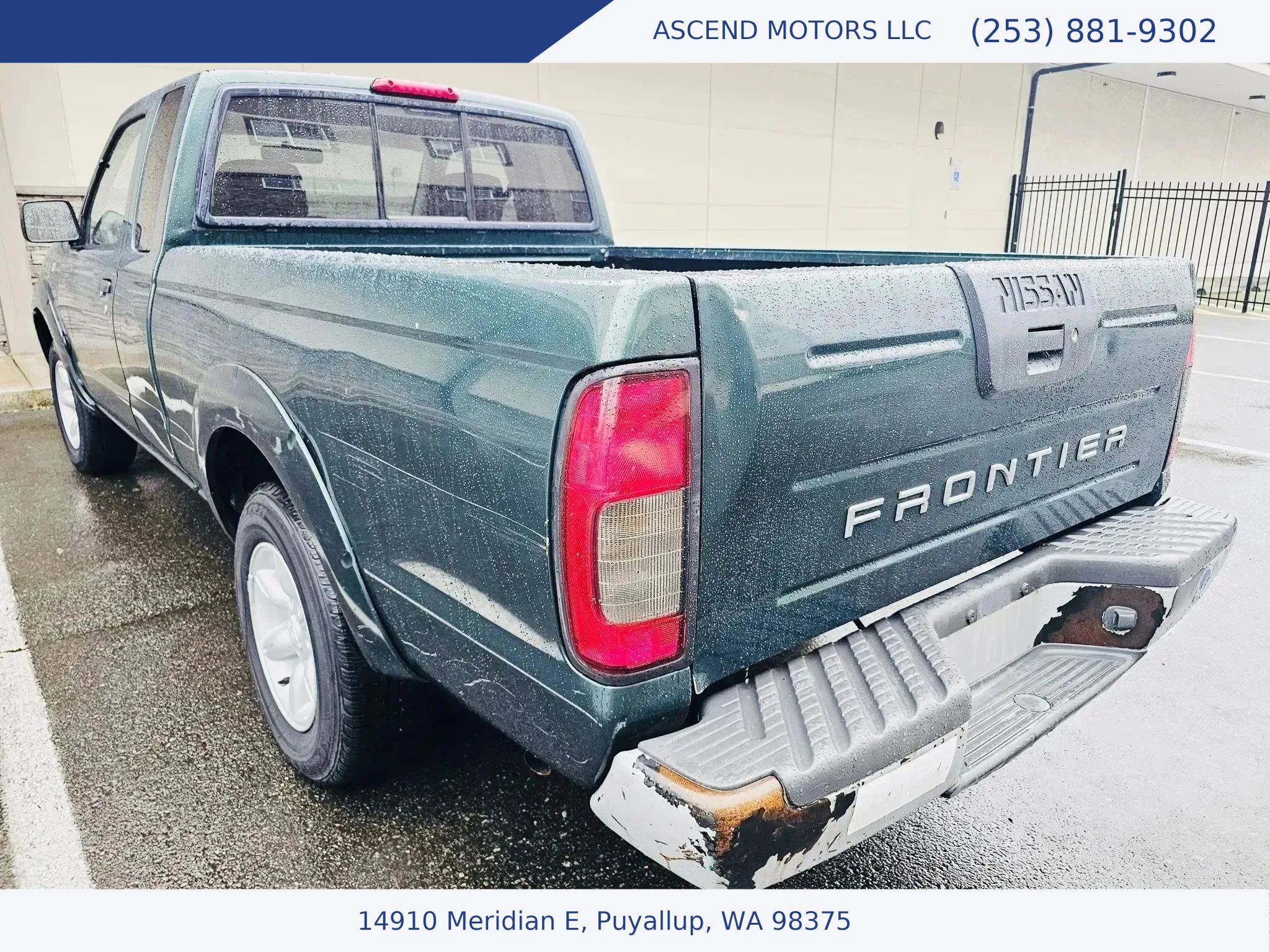 Used 2001 Nissan Frontier XE RWD image 3