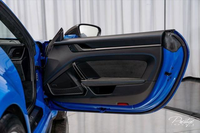 Used 2025 Porsche 911 GT3 RWD image 43