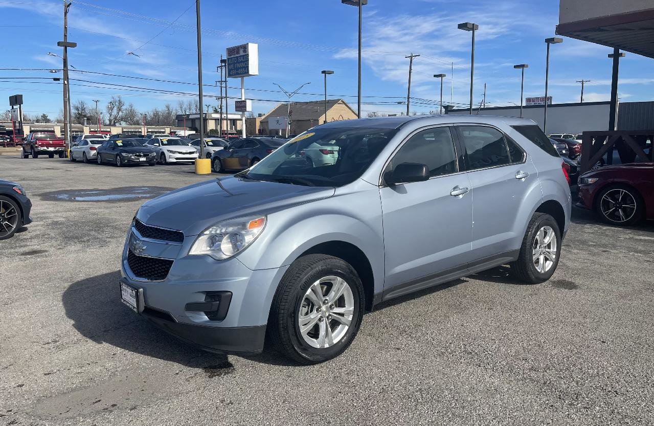 Used 2015 Chevrolet Equinox LS image 2