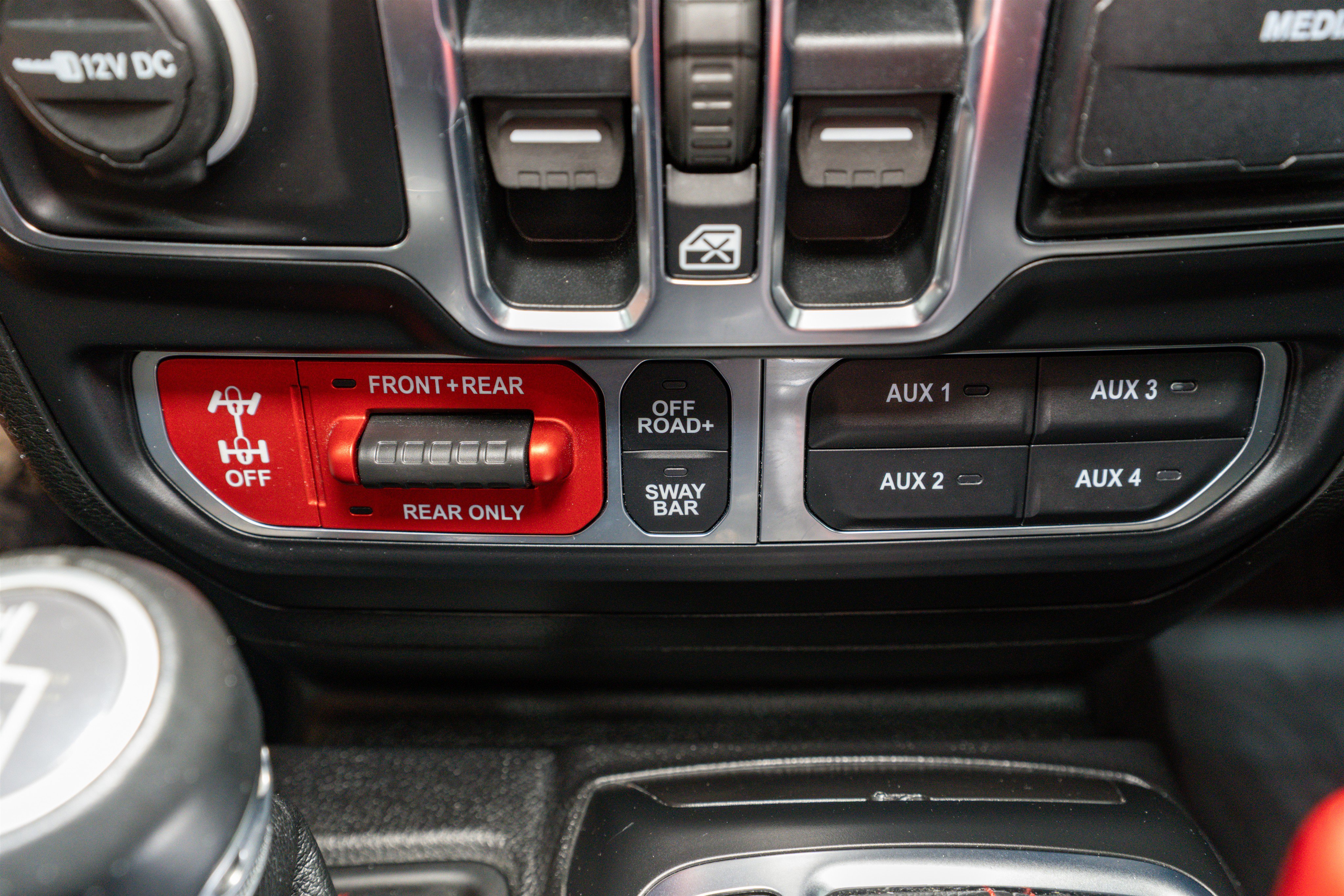 Used 2020 Jeep Gladiator Rubicon AWD/4WD image 24