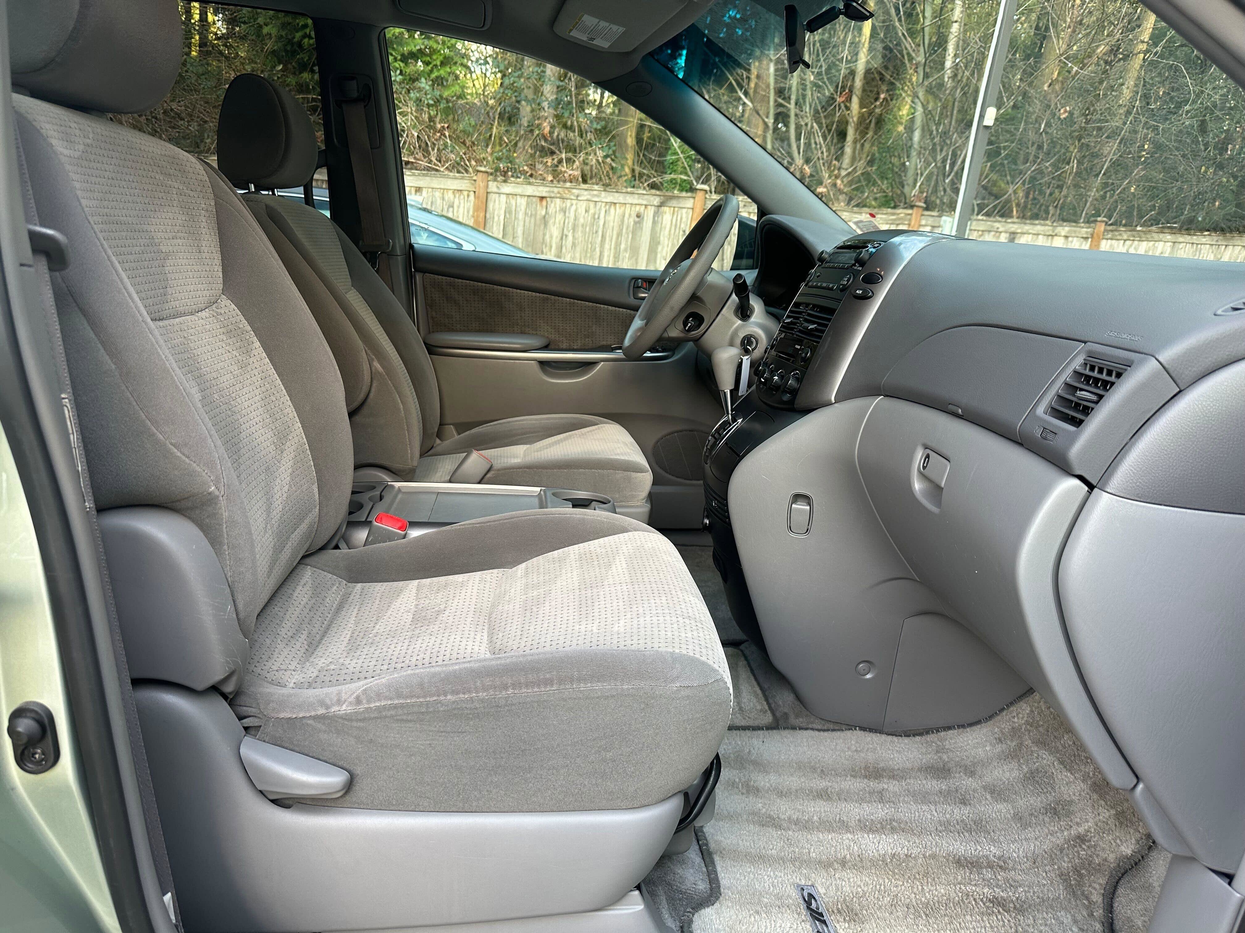 Used 2008 Toyota Sienna LE image 7