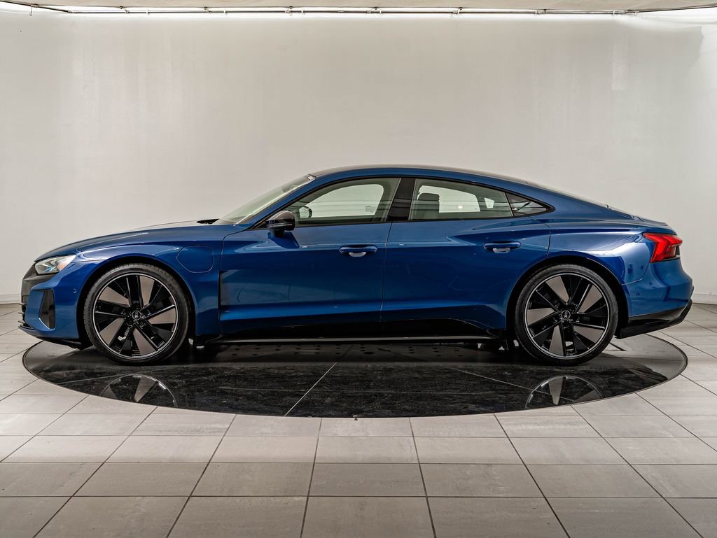 Used 2023 Audi e-tron GT Prestige AWD/4WD image 8