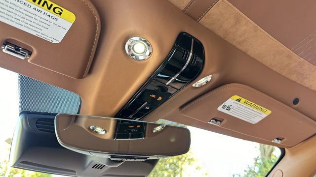 New 2025 Aston Martin DB12 Coupe image 20