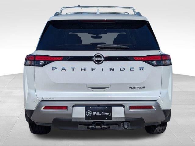 Used 2025 Nissan Pathfinder Platinum w/ Cargo Package image 4