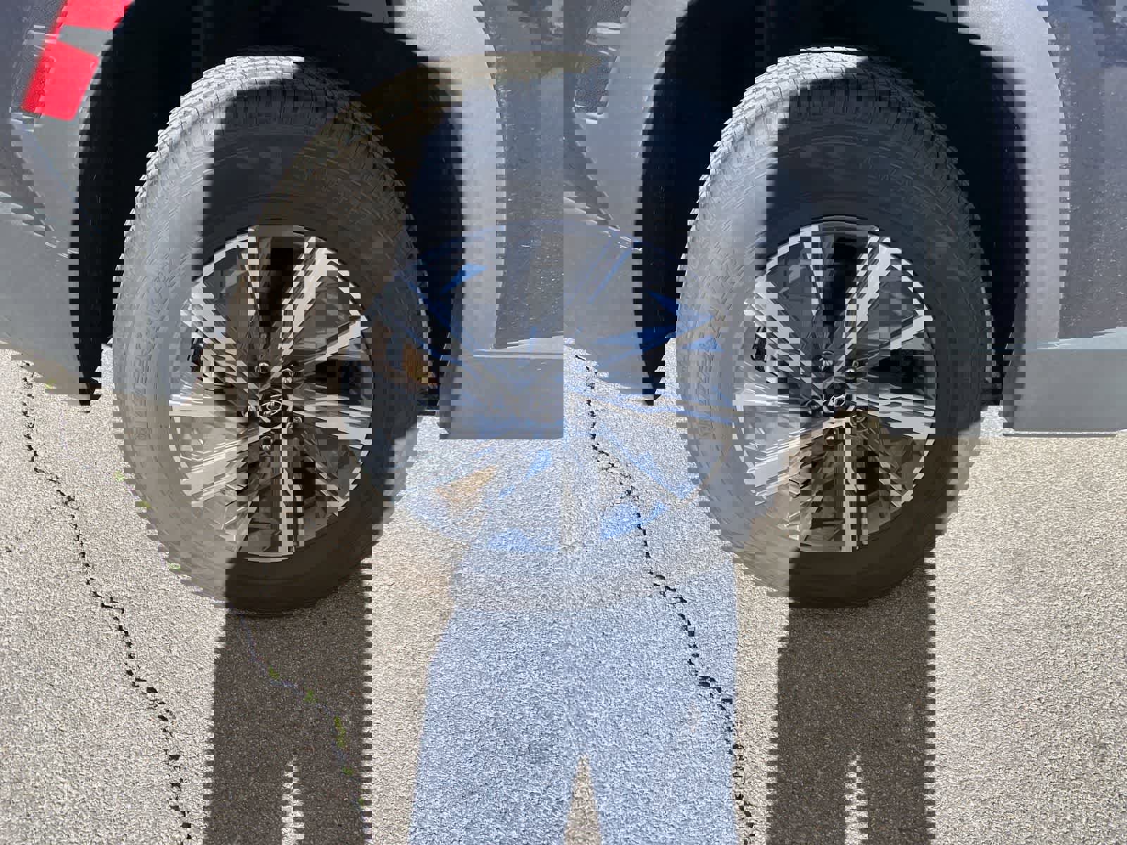 Used 2023 Hyundai Tucson Blue image 5