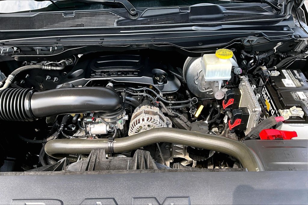 Used 2022 RAM 1500 Laramie AWD/4WD image 33