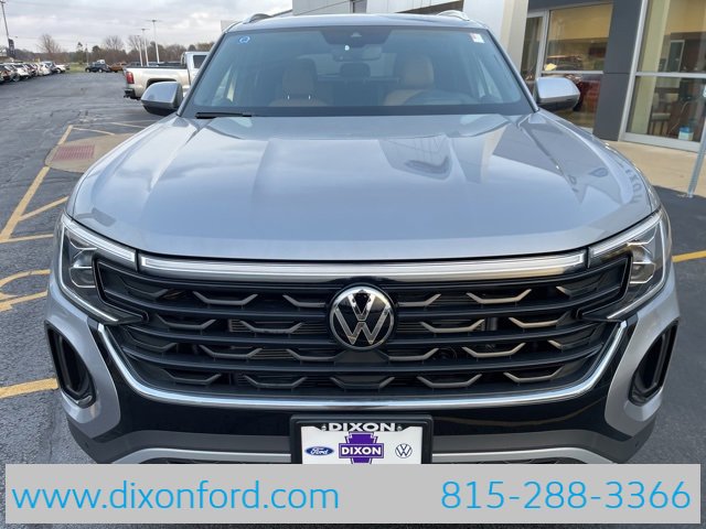 New 2025 Volkswagen Atlas Cross Sport SEL image 2