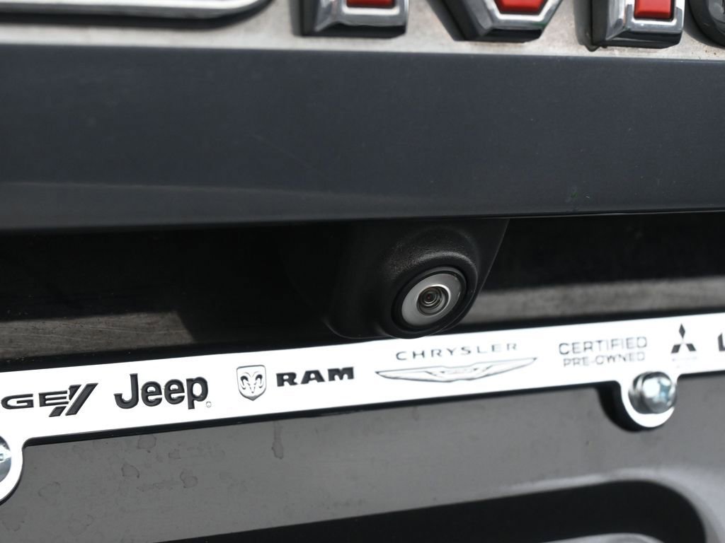 Used 2022 GMC Yukon XL AT4 w/ AT4 Premium Package image 50