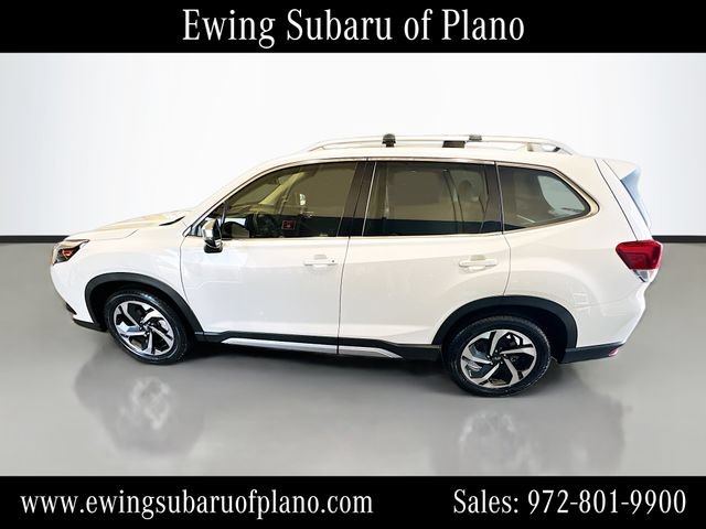 Used 2023 Subaru Forester Touring AWD/4WD image 4