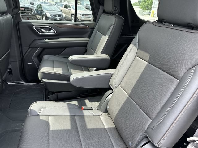 Used 2024 Chevrolet Tahoe High Country w/ Premium Package AWD/4WD image 27