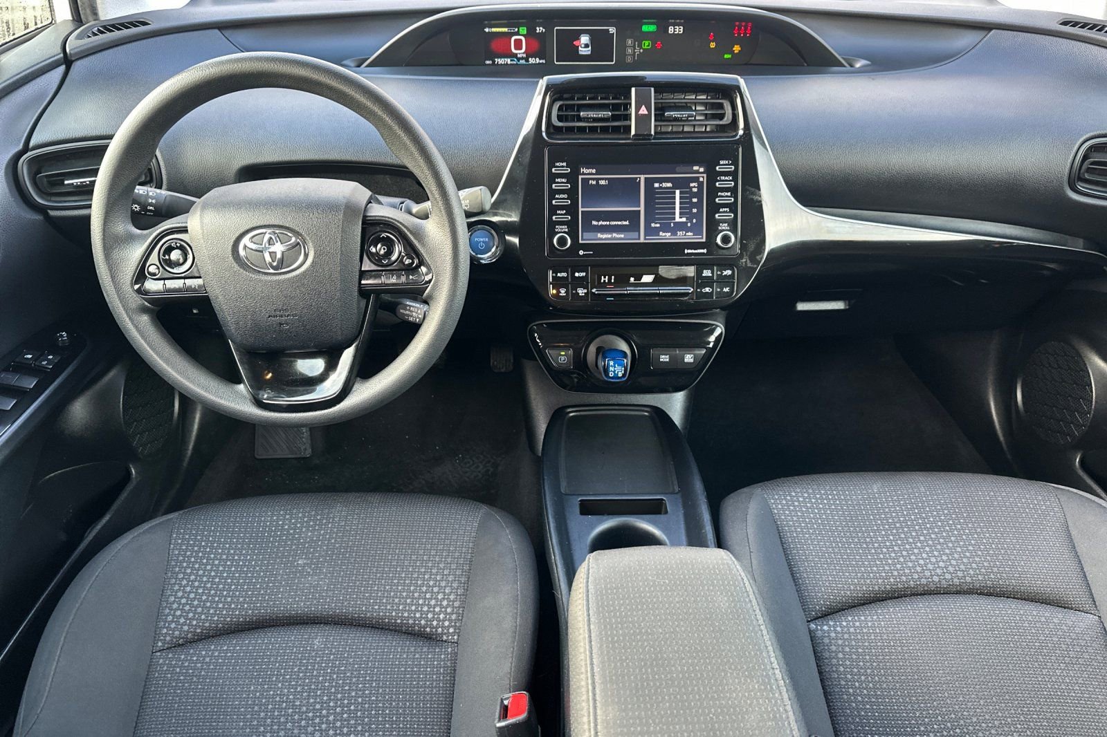 Certified 2022 Toyota Prius LE image 16