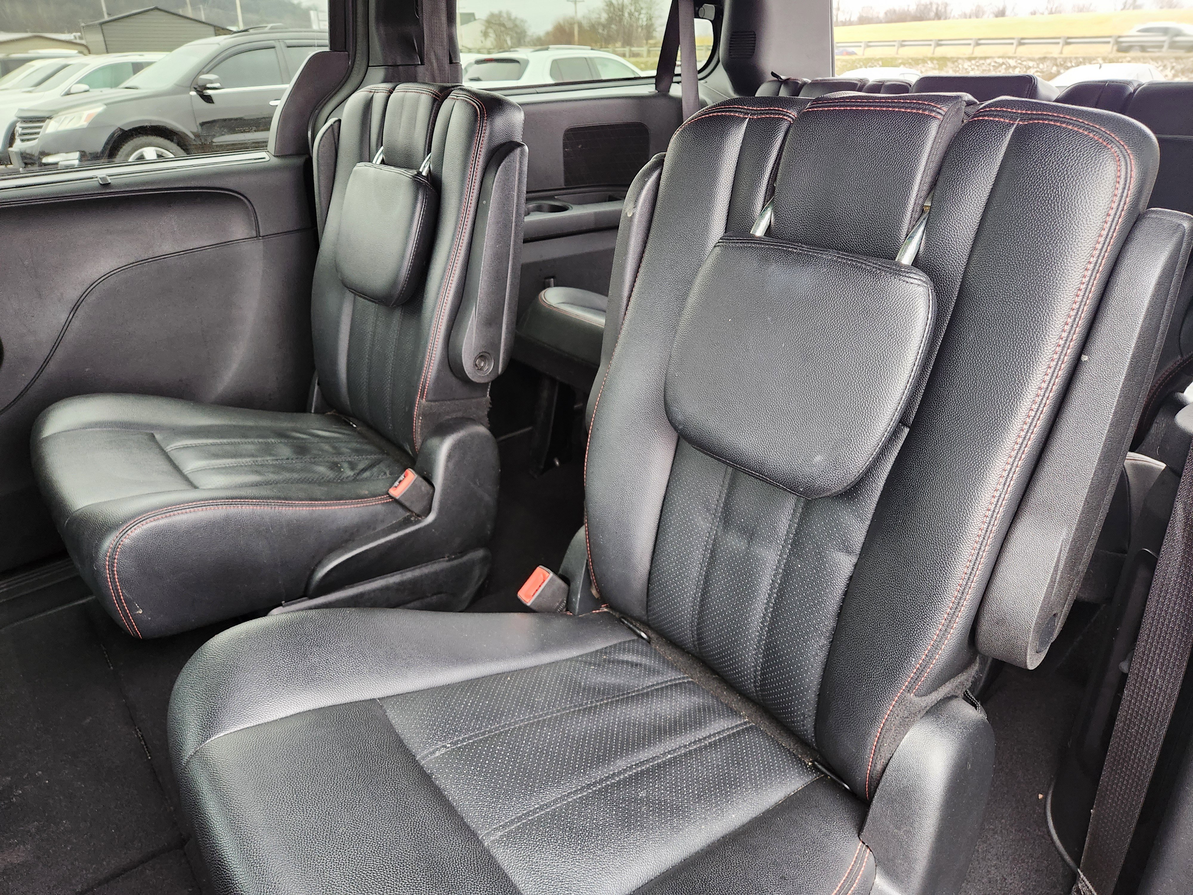 Used 2020 Dodge Grand Caravan GT image 30