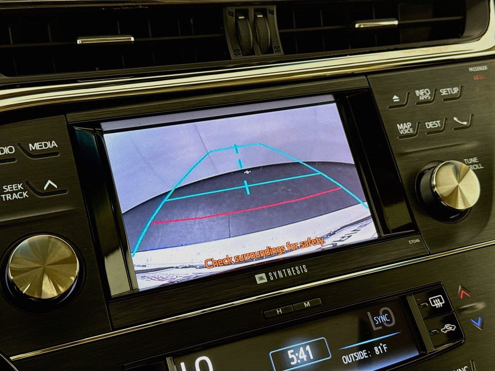 Used 2013 Toyota Avalon Limited FWD image 26