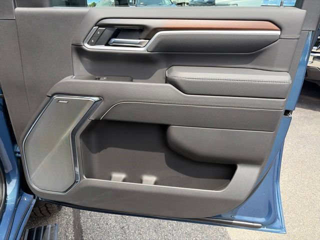 New 2026 GMC Sierra 2500 Denali w/ Denali Reserve Package AWD/4WD image 17