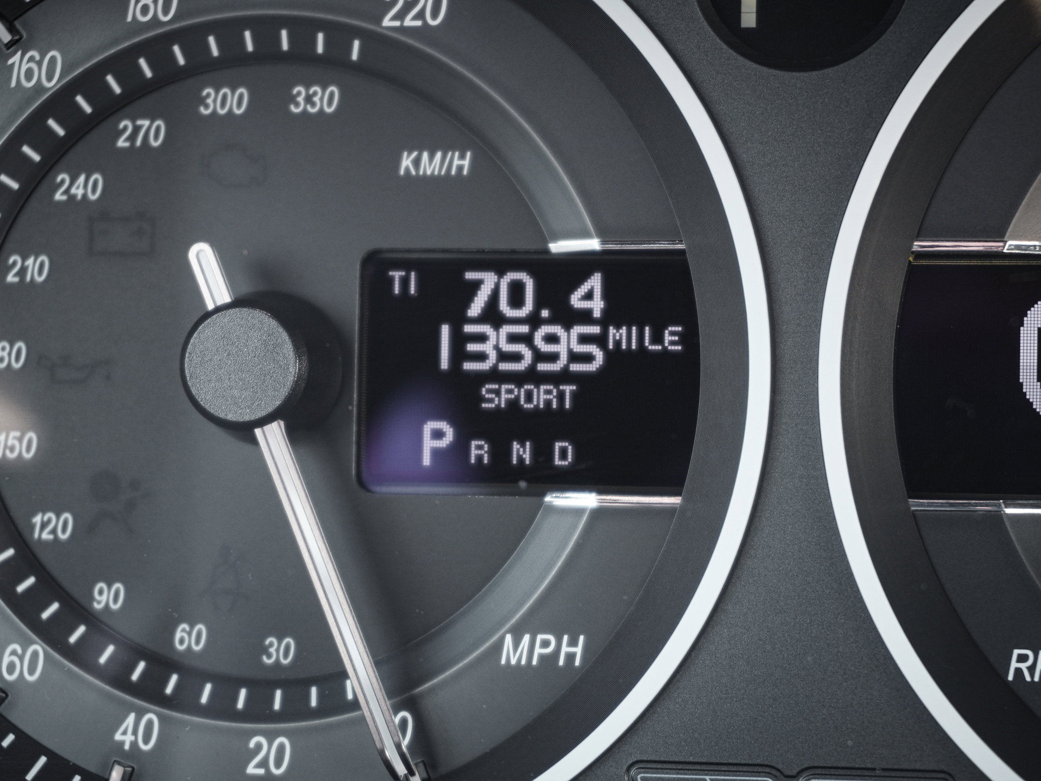 Used 2012 Aston Martin DBS Carbon Black image 21