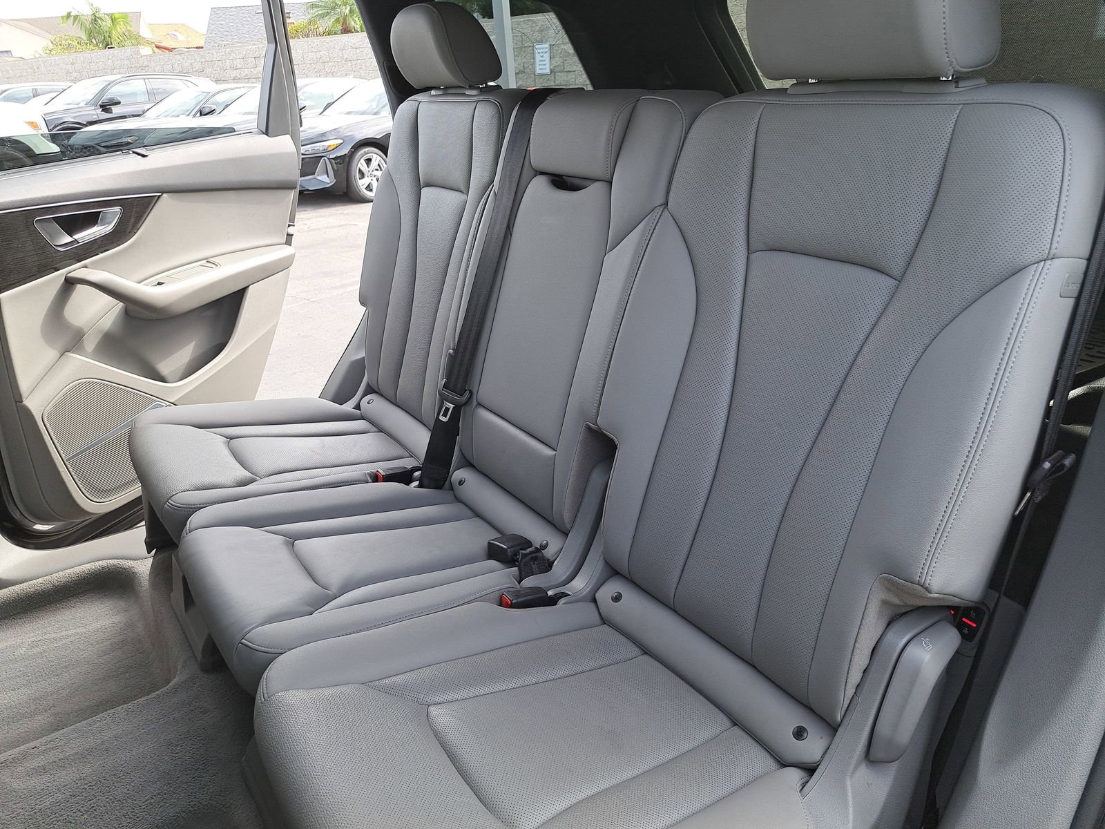 Used 2022 Audi Q7 2.0T Premium Plus w/ Premium Plus Package image 16