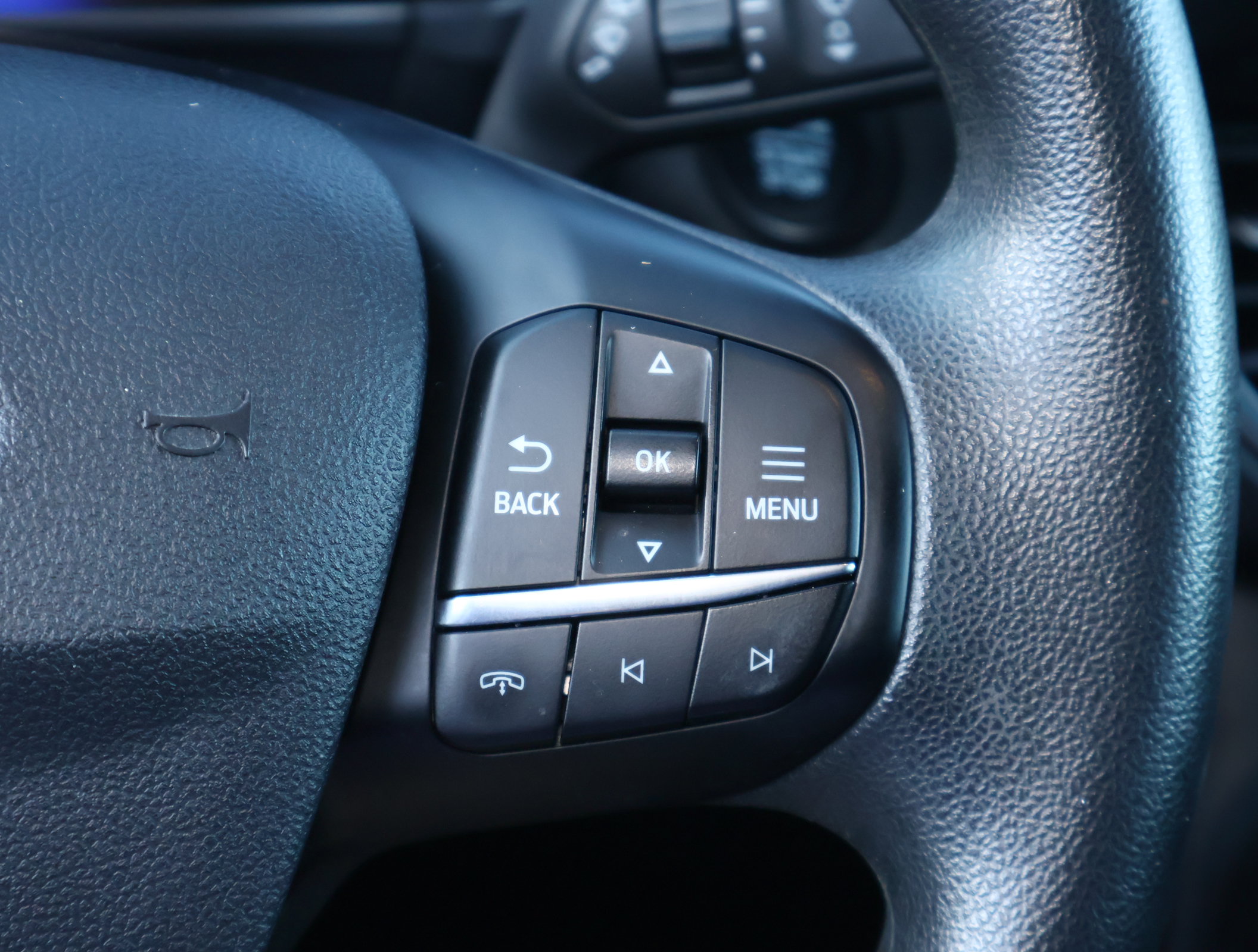 Used 2025 Ford Escape Active FWD image 13