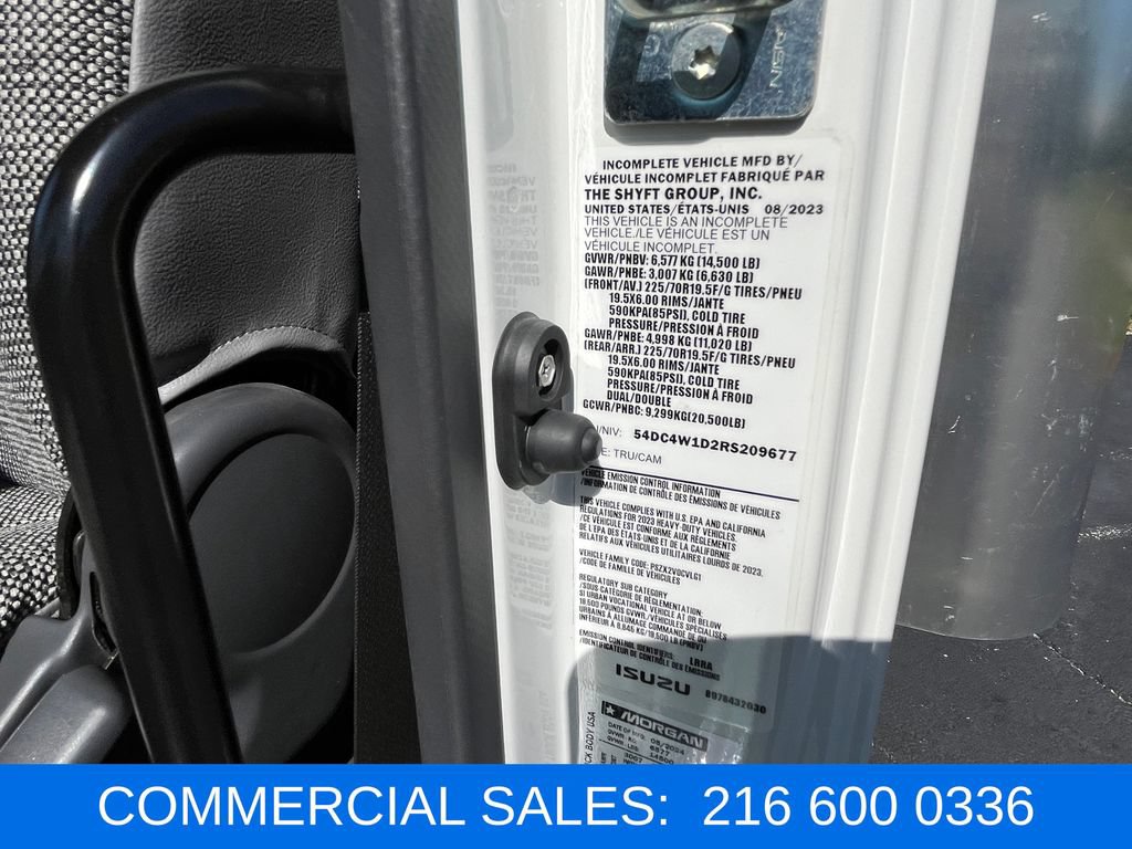 Used 2024 Isuzu NPR RWD image 15