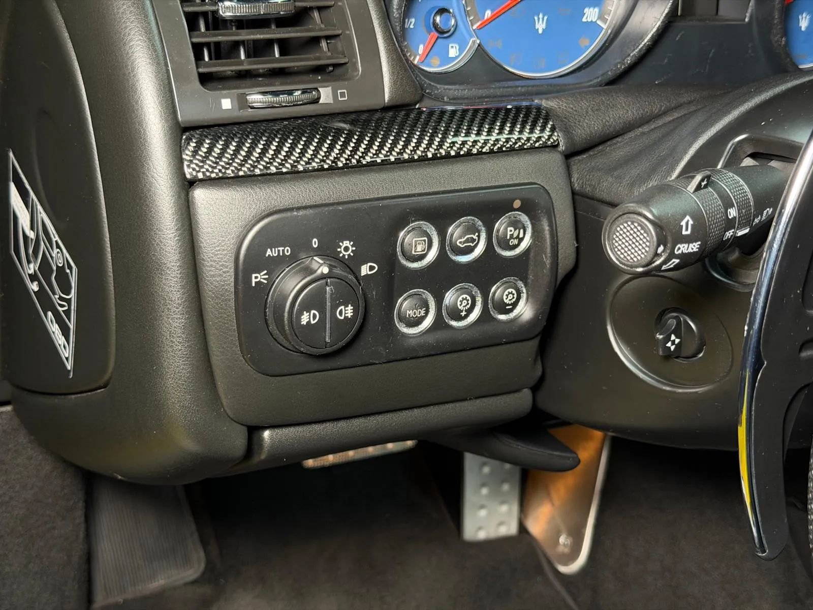 Used 2013 Maserati GranTurismo Convertible RWD image 24