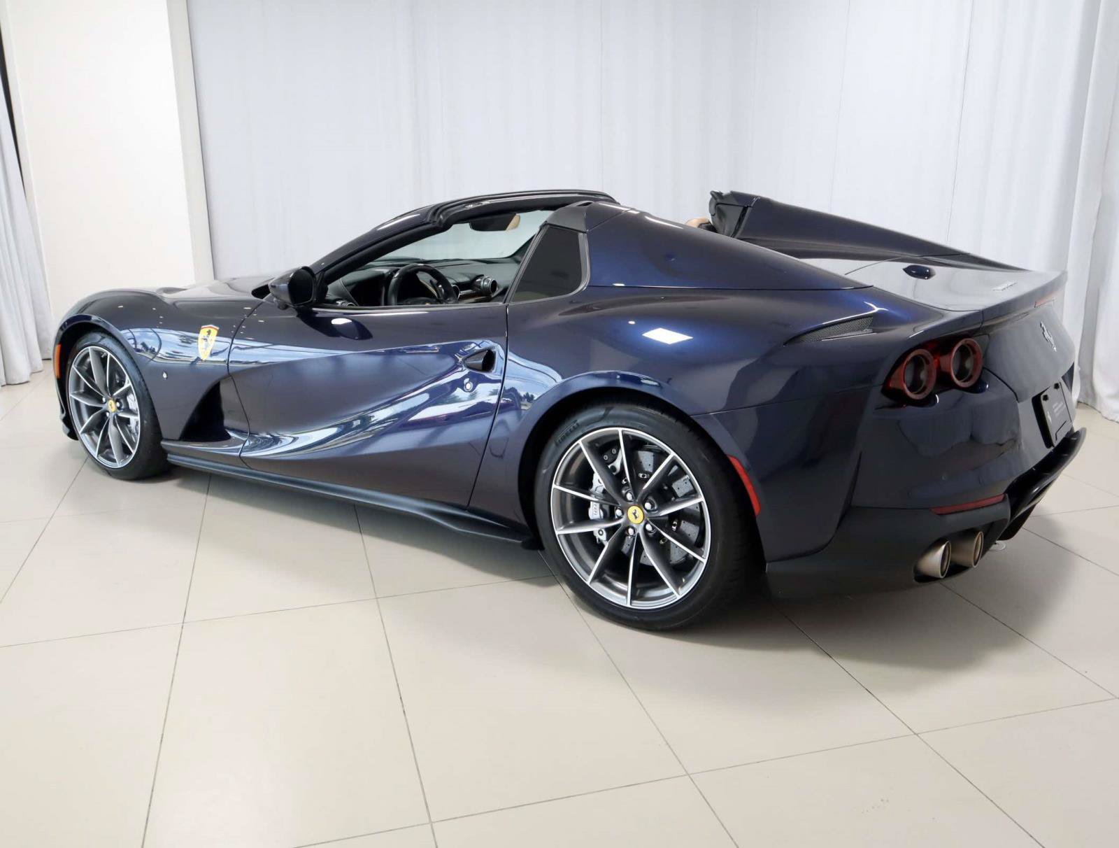 Certified 2023 Ferrari 812 GTS RWD image 3