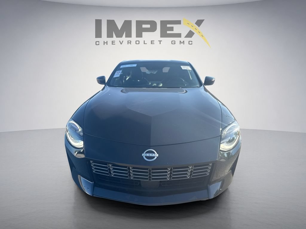Used 2024 Nissan Z Performance w/ Floor Mat Package RWD image 8