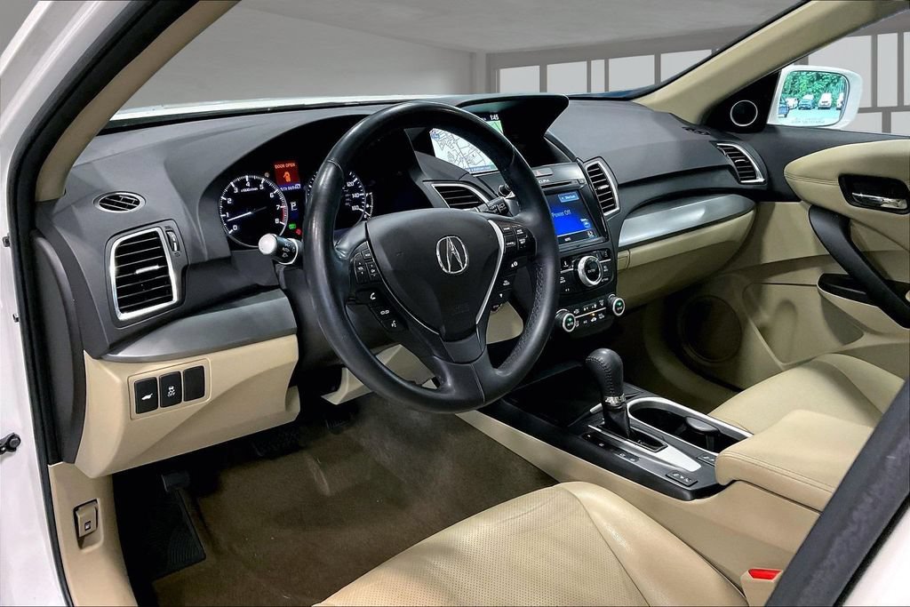 Used 2018 Acura RDX w/ Technology Package AWD/4WD image 18