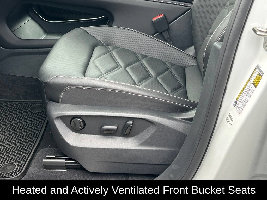 Certified 2026 Volkswagen Atlas SE w/ Panoramic Sunroof Package FWD image 16