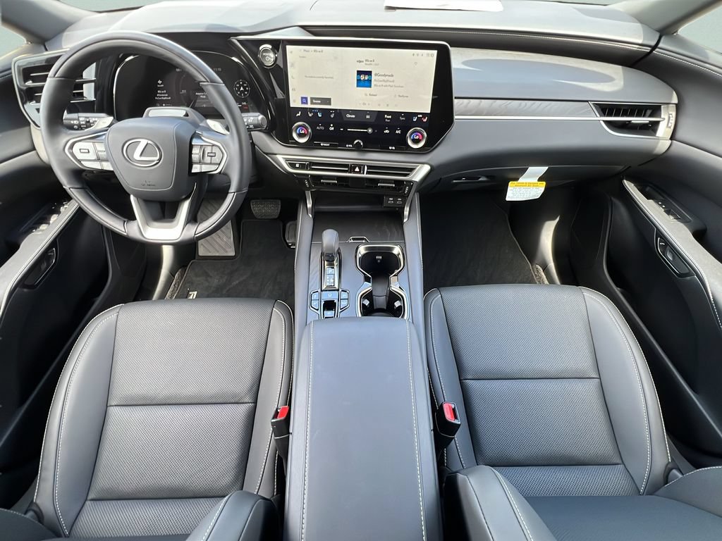Used 2026 Lexus RX 450h AWD w/ Convenience Package image 11