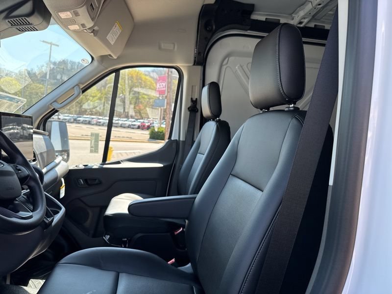 New 2026 Ford Transit 350 148 Medium Roof RWD image 16