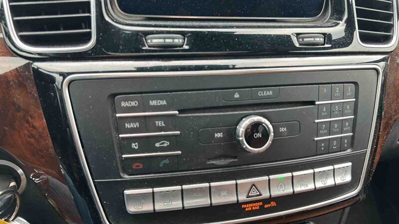 Used 2019 Mercedes-Benz GLS 450 4MATIC image 26