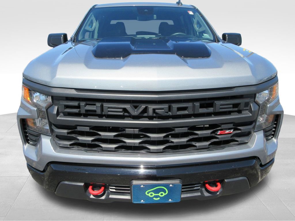Certified 2024 Chevrolet Silverado 1500 Custom Trail Boss w/ LPO, Dark Essentials Package AWD/4WD image 9