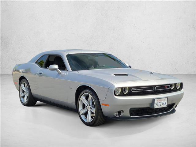 Used 2017 Dodge Challenger R/T w/ Sound Group RWD image 4