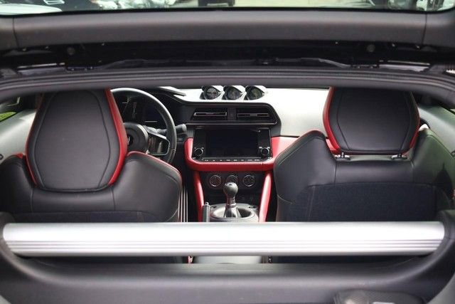 Certified 2025 Nissan Z Performance w/ Floor Mat Package RWD image 8