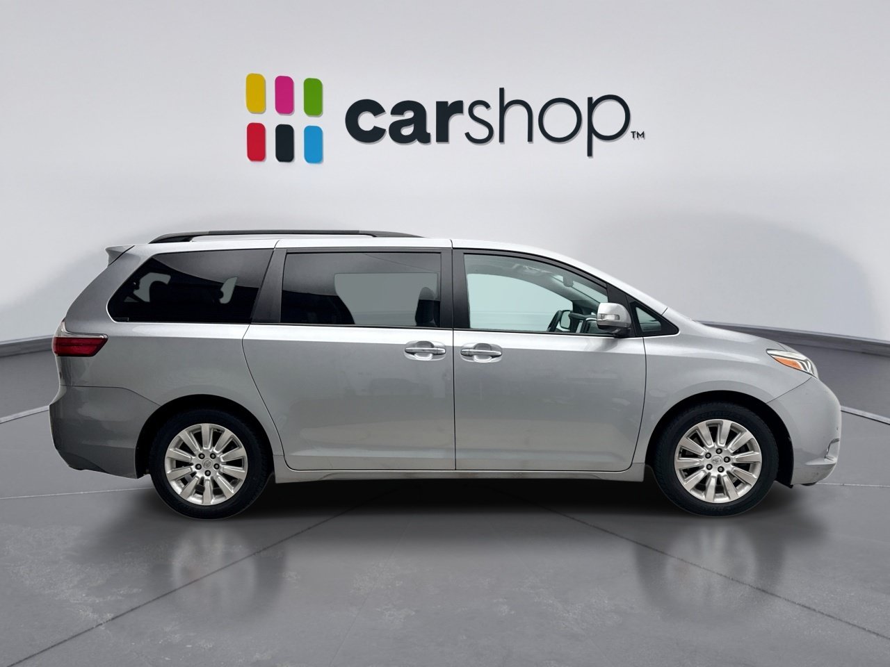 Used 2015 Toyota Sienna Limited Premium FWD image 6