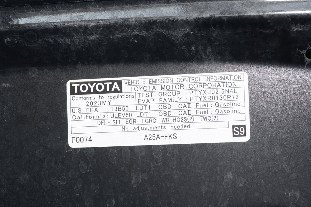 Used 2023 Toyota RAV4 XLE Premium AWD/4WD image 16