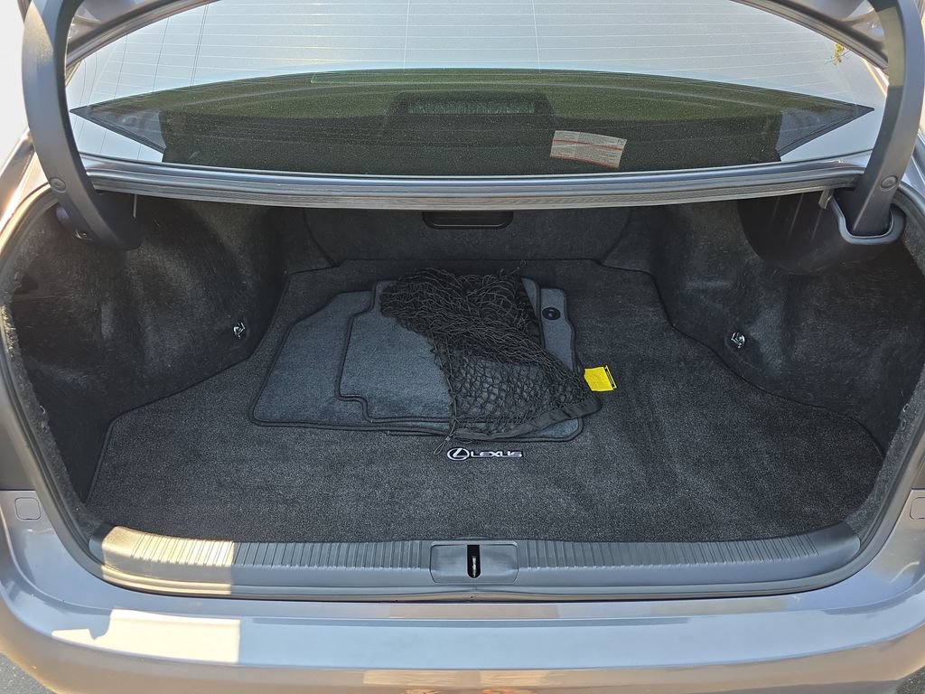 Used 2018 Lexus ES 350 w/ Luxury Package w/Wood Trim FWD image 11