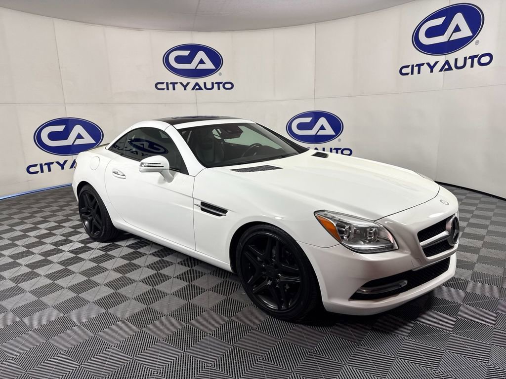 Used 2014 Mercedes-Benz SLK 250 image 7
