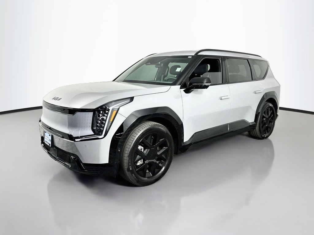 Used 2026 Kia EV9 Land w/ Nightfall Edition Package AWD/4WD image 4