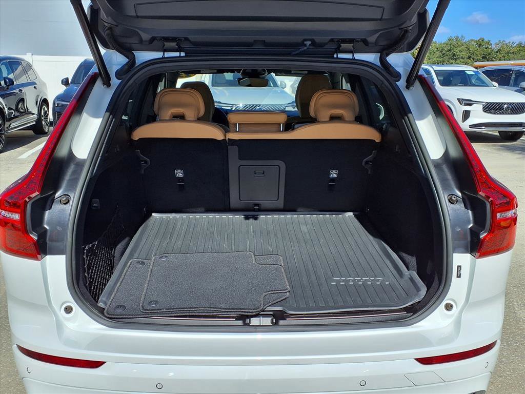 Certified 2023 Volvo XC60 B6 Ultimate image 19