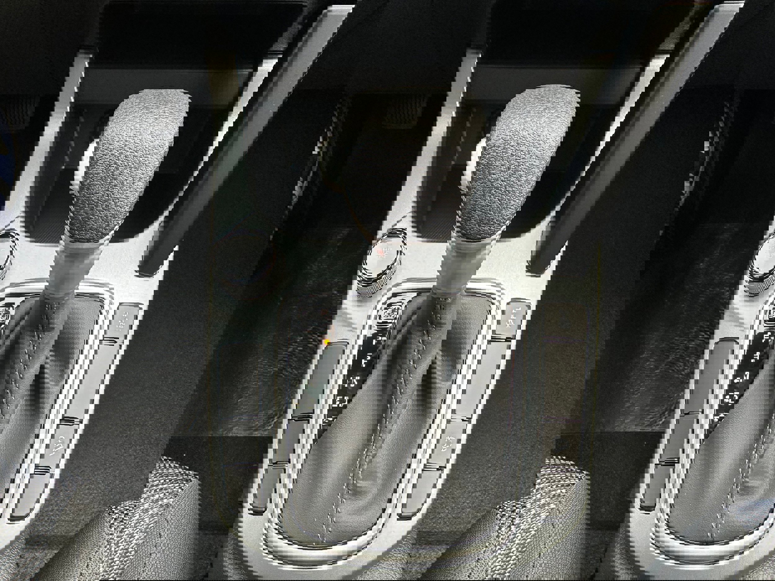 New 2026 Kia Seltos LX image 32