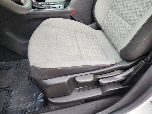 Used 2023 Chevrolet Equinox LS image 17