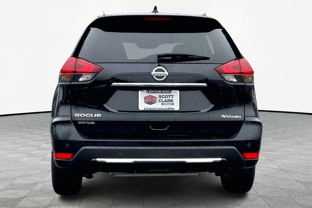 Used 2020 Nissan Rogue SV image 6