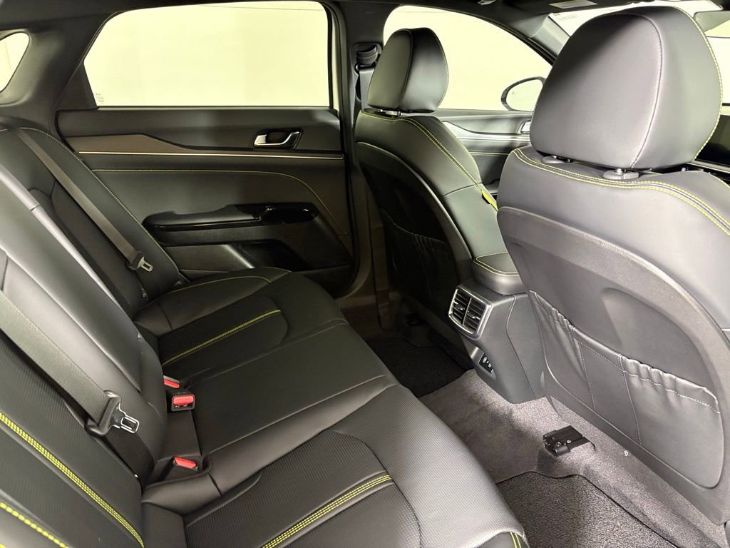 New 2026 Kia K5 GT image 17